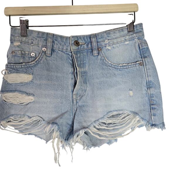 Zara Shorts High Rise Distressed Raw hem Cut off Shorts Light Wash Denim Size 4 - Picture 1 of 8